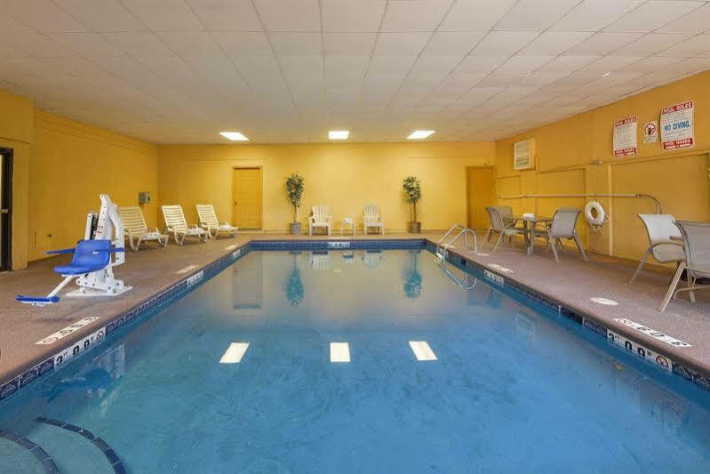 מלון Wingate By Wyndham Macon West I-475 מראה חיצוני תמונה